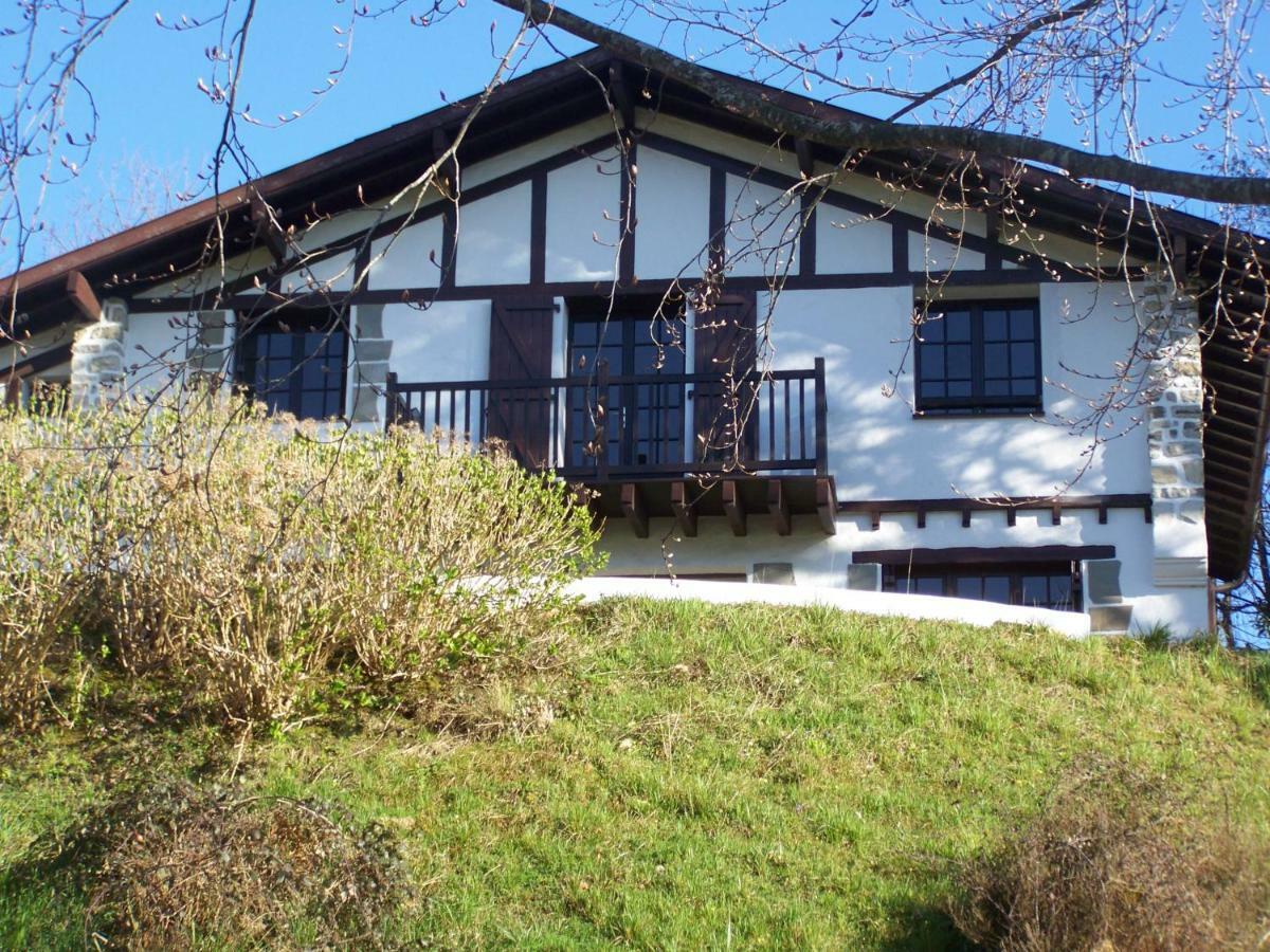 Etxe Goxoan D'hôtes Avec Cuisine été équipée Commune Et Jaccuzi 3* Itxassou